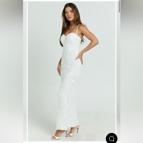 Showpo Rory Maxi Dress- Embroidered Mesh Dress White Size 4 - Picture 1 of 6